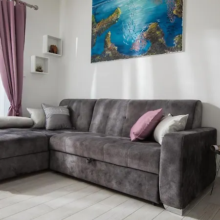 Hortenzija Apartment