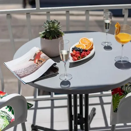 Hortenzija Apartment Makarska